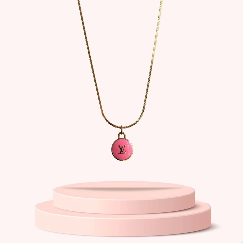Authentic Louis Vuitton Rose Logo Pendant 🌸